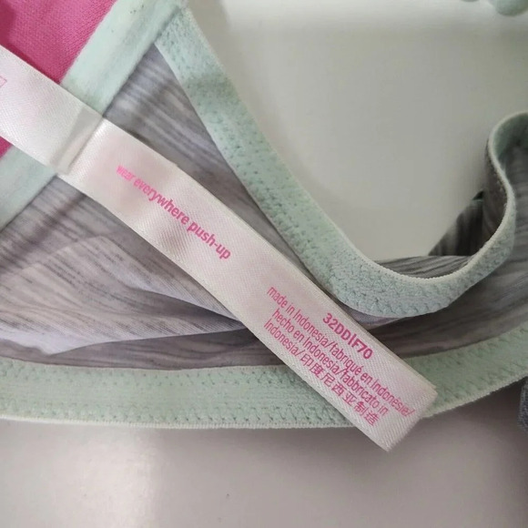 Victorias Secret PINK Wear Everywhere Push Up Bra Size 32DD Green Front Closure - Picture 8 of 11